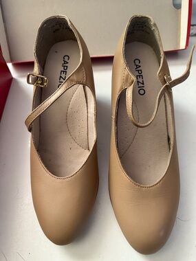 Capezio Character shoe, Nude/Tan Mary Jane Dance Shoes